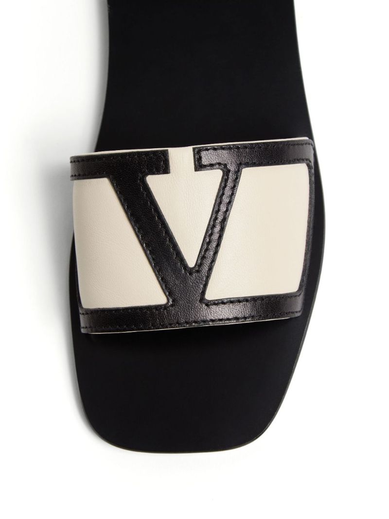 Vlogo Sandals