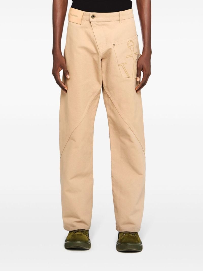 Twisted Jeans
