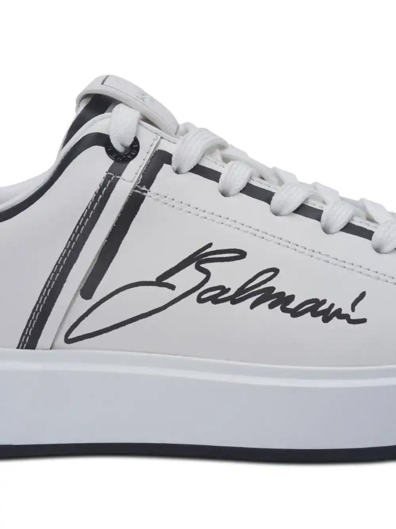 White B-court Sneakers