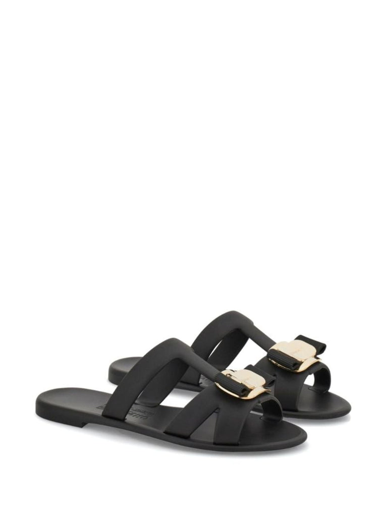 New Vara Sandals