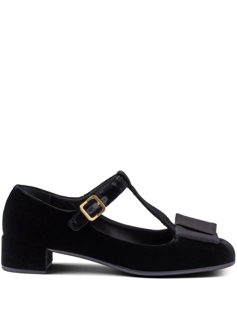 Black Velvet Pumps