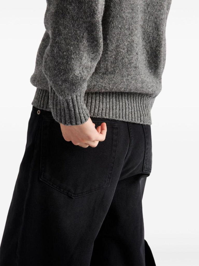 Wide-leg Jeans