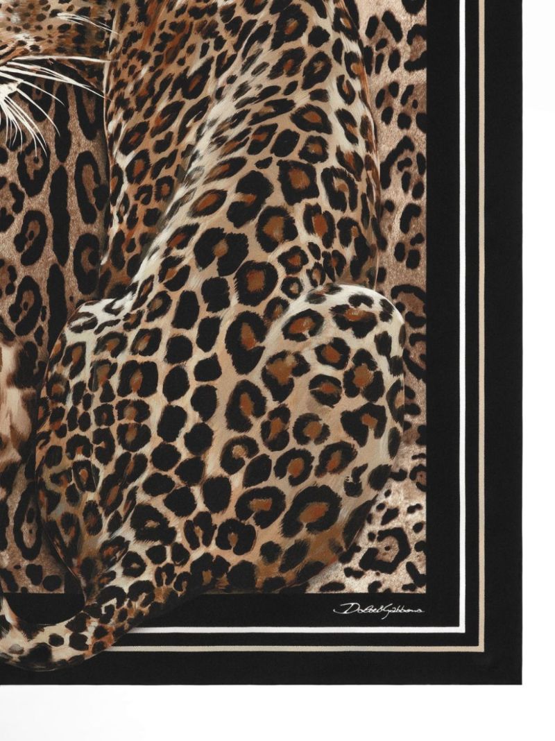 Leopard-print Scarf