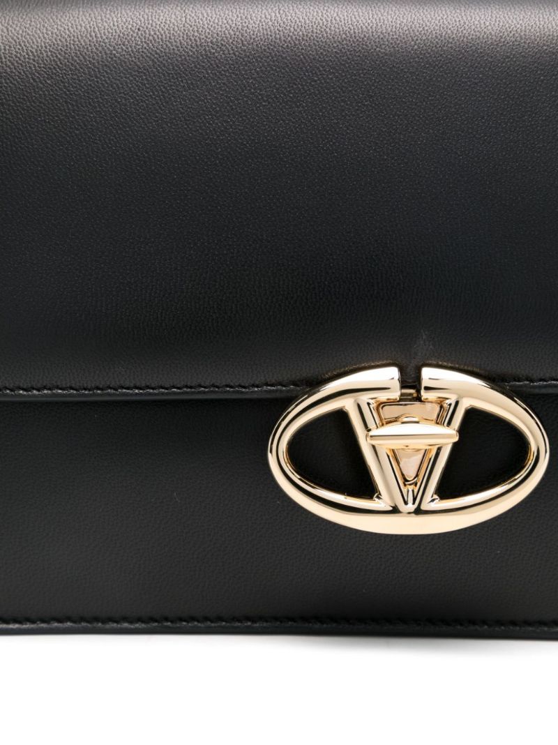 Black Vlogo Signature Shoulder Bag