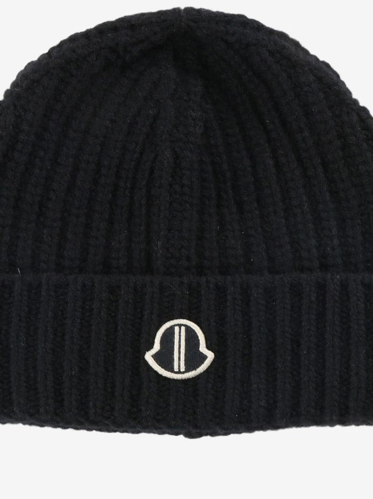 Logo-appliquÃ_x0083_Â© Beanie