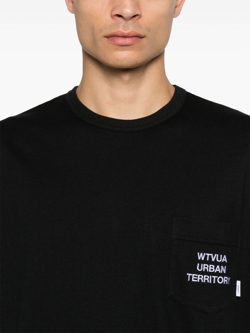 Black Slogan-embroidered T-shirt