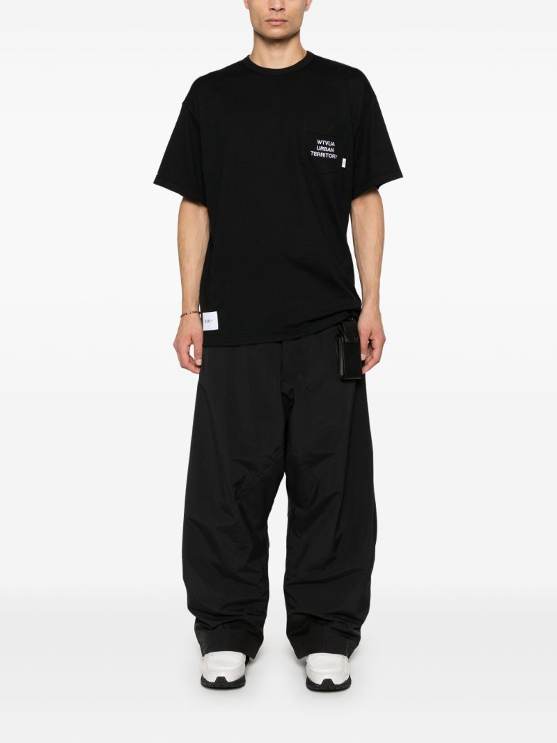 Black Slogan-embroidered T-shirt