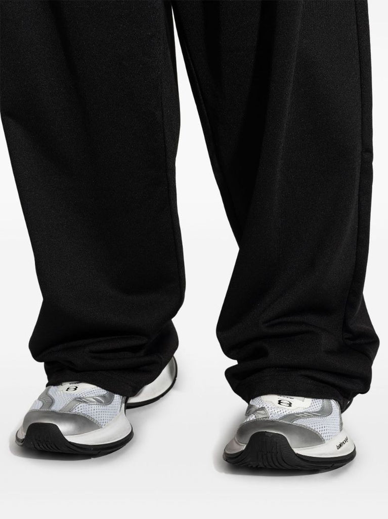 Circuit Sneakers