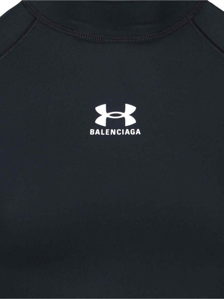 X Under Armour Mock-neck T-shirt