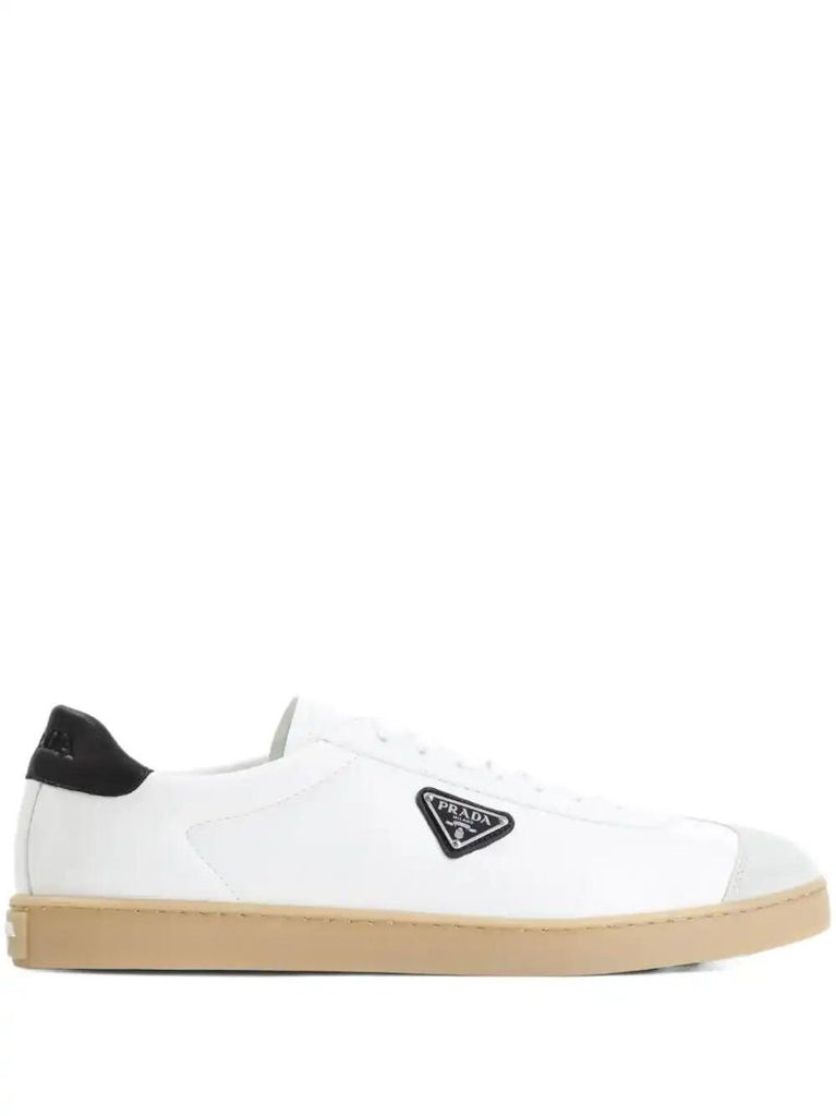 White Lane Sneakers