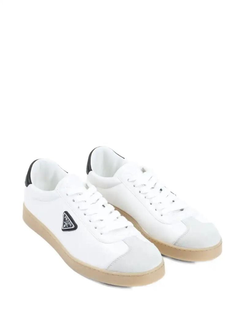White Lane Sneakers