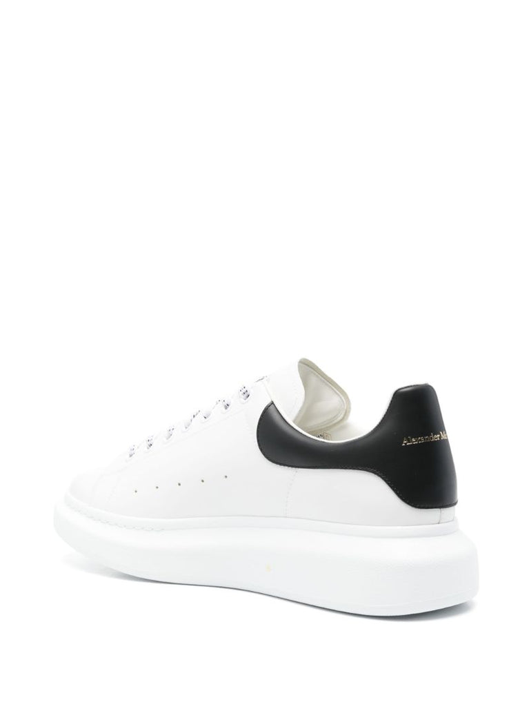 Larry Sneakers