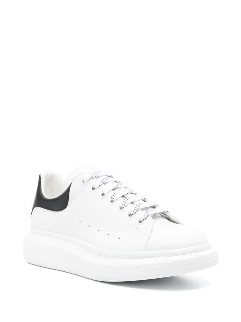 Larry Sneakers