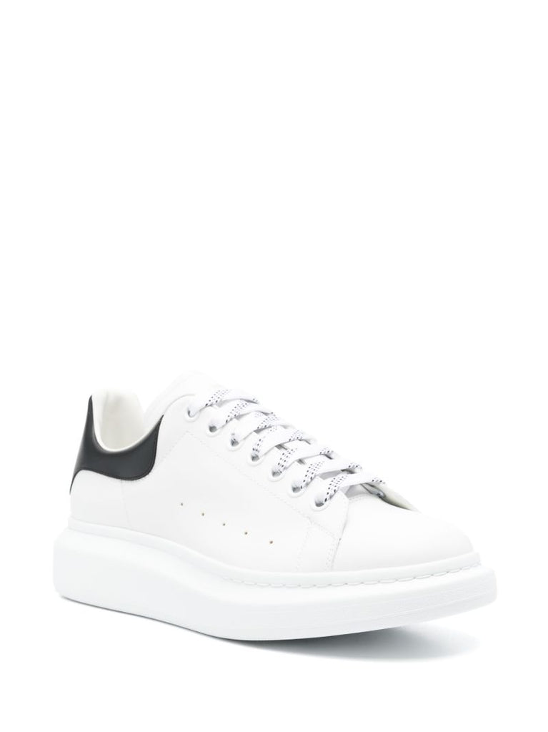 Larry Sneakers
