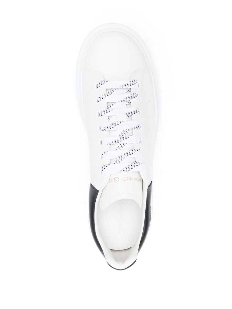 Larry Sneakers
