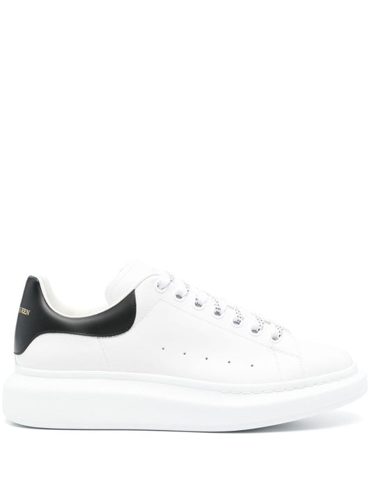 Larry Sneakers