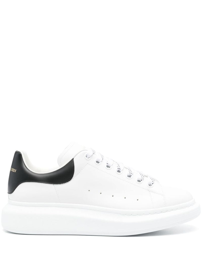 Larry Sneakers